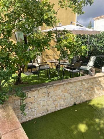 Location De Charme Apartment *